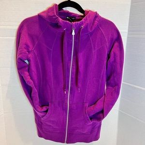 Women’s zip up hoodie